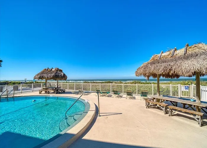 Chateau 6w Alluring Beachfront Apartment Clearwater Beach