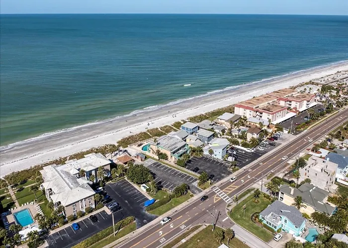 Chateau 6w Alluring Beachfront Apartment Clearwater Beach