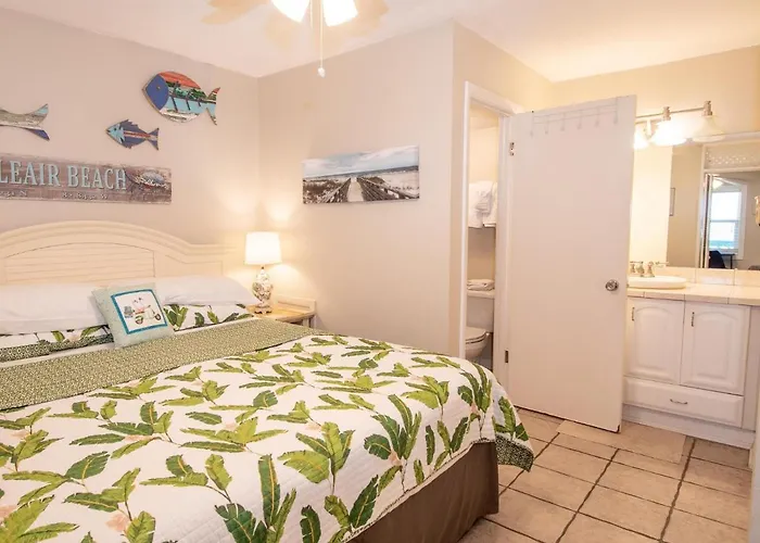 Chateau 6w Alluring Beachfront Apartment Clearwater Beach